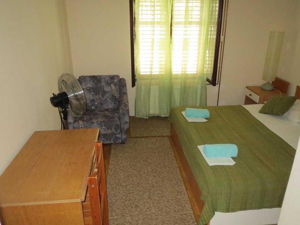 Guesthouse Lucic Orebić Екстериор снимка